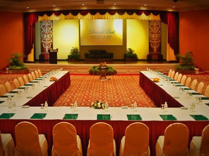 Damai Puri Resort & Spa Kuching Exteriör bild The Royal Conference Hall