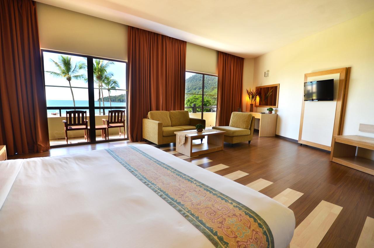 Damai Puri Resort & Spa Kuching Exteriör bild Deluxe Ocean View