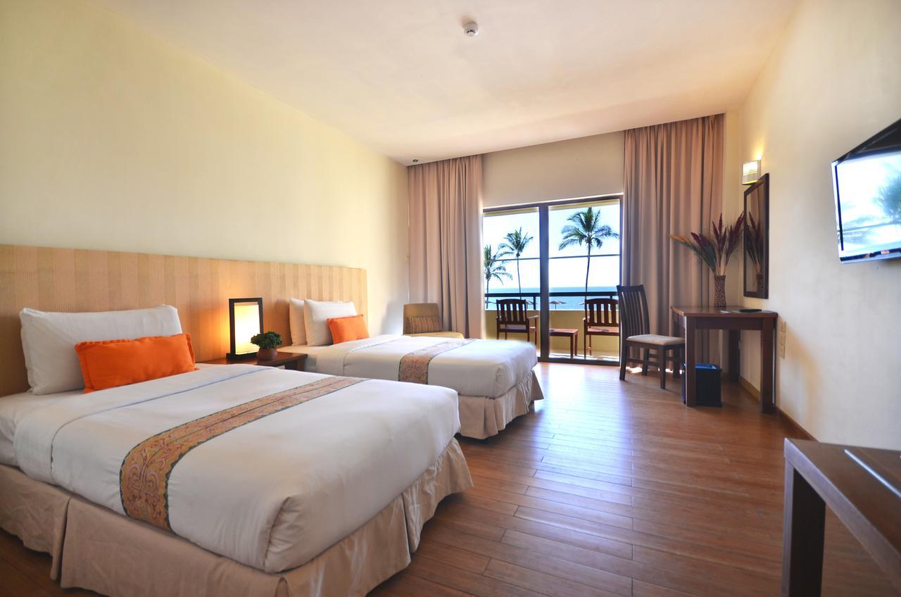 Damai Puri Resort & Spa Kuching Exteriör bild Deluxe Room